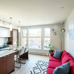Clean 3rd Floor 1 Bedroom In Old Town China Town Apartment Victoria