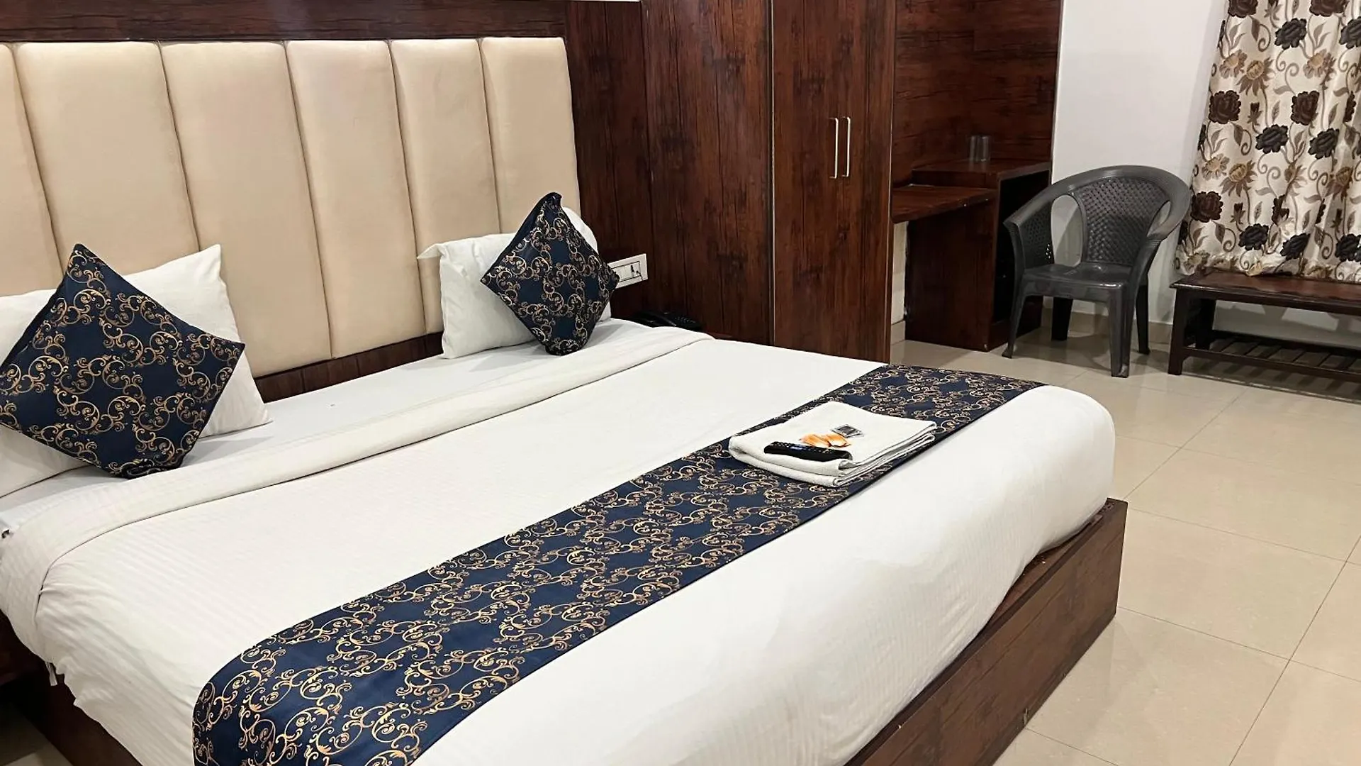 Hotel Tej Palace Near Igi Airport Delhi New Delhi