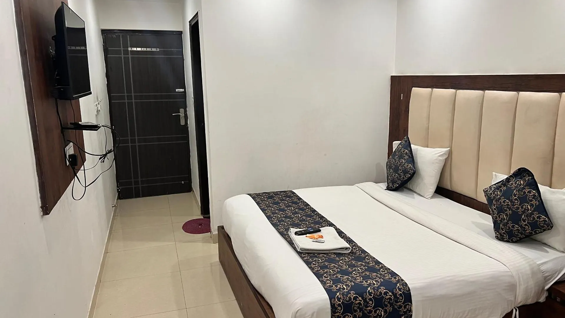 Hotel Tej Palace Near Igi Airport Delhi New Delhi 4*,  India