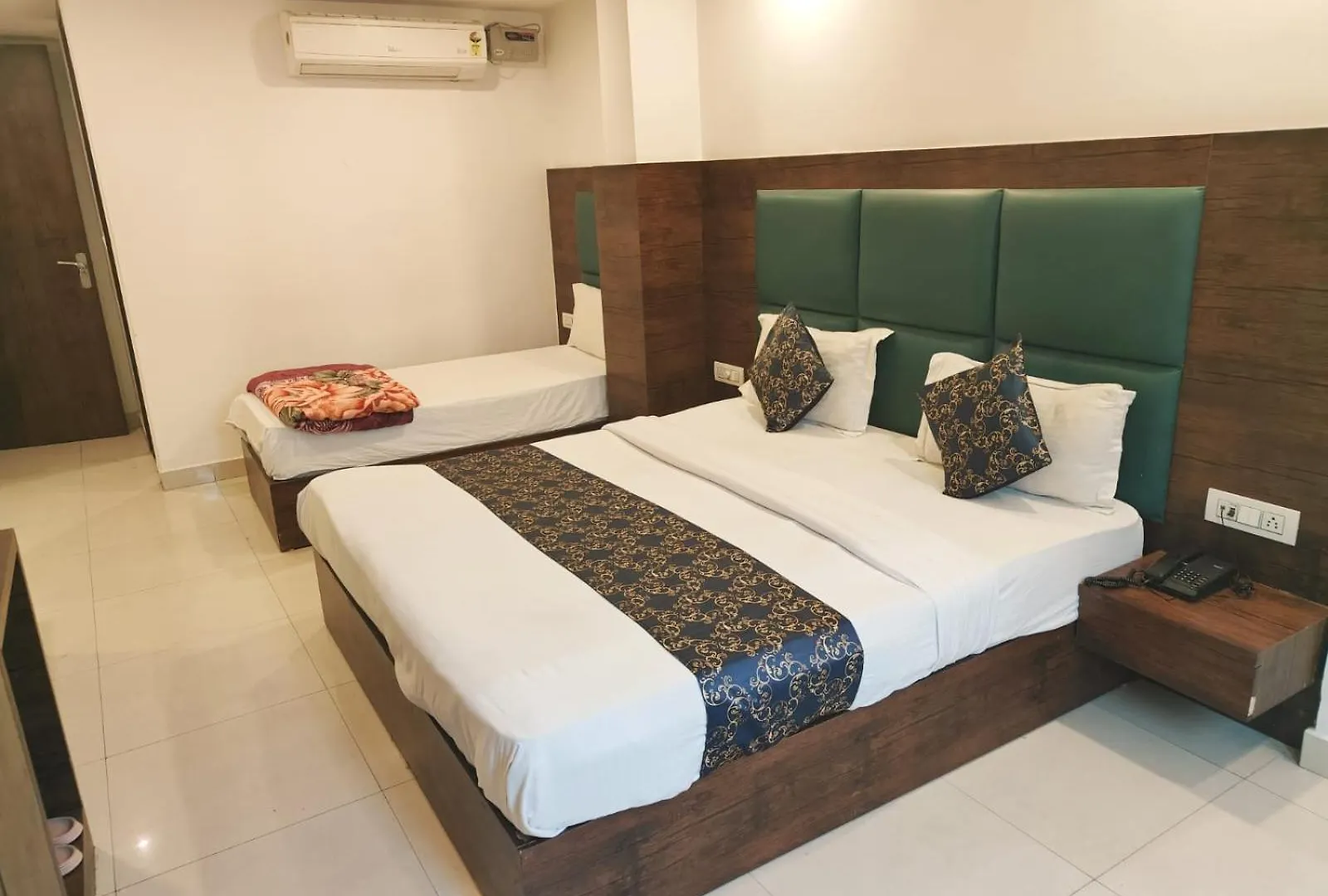 Hotel Tej Palace Near Igi Airport Delhi New Delhi